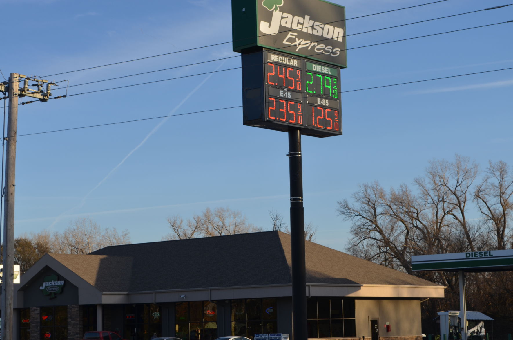 E85